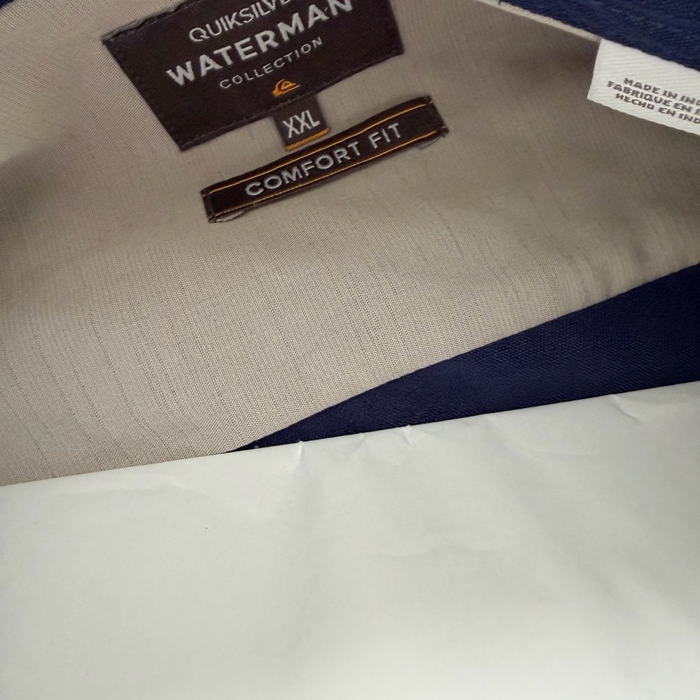 Quiksilver/Waterman Blue Casual Button Down Shirt - Picture 4 of 4